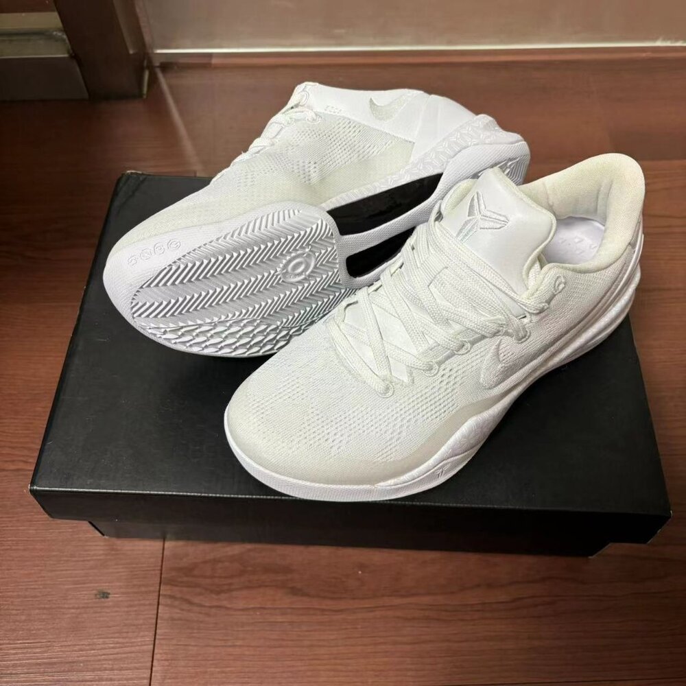 Men Nike Kobe 8 Protro Halo Triple White Mamba Shoes